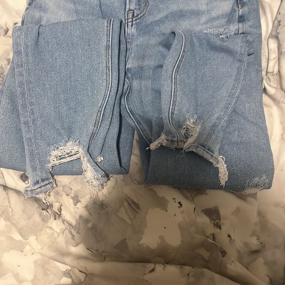 American Eagle jeans - Picture 2 of 5